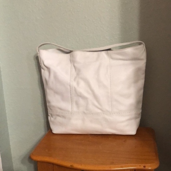 Cole Hann winter White  bag - Picture 1 of 12